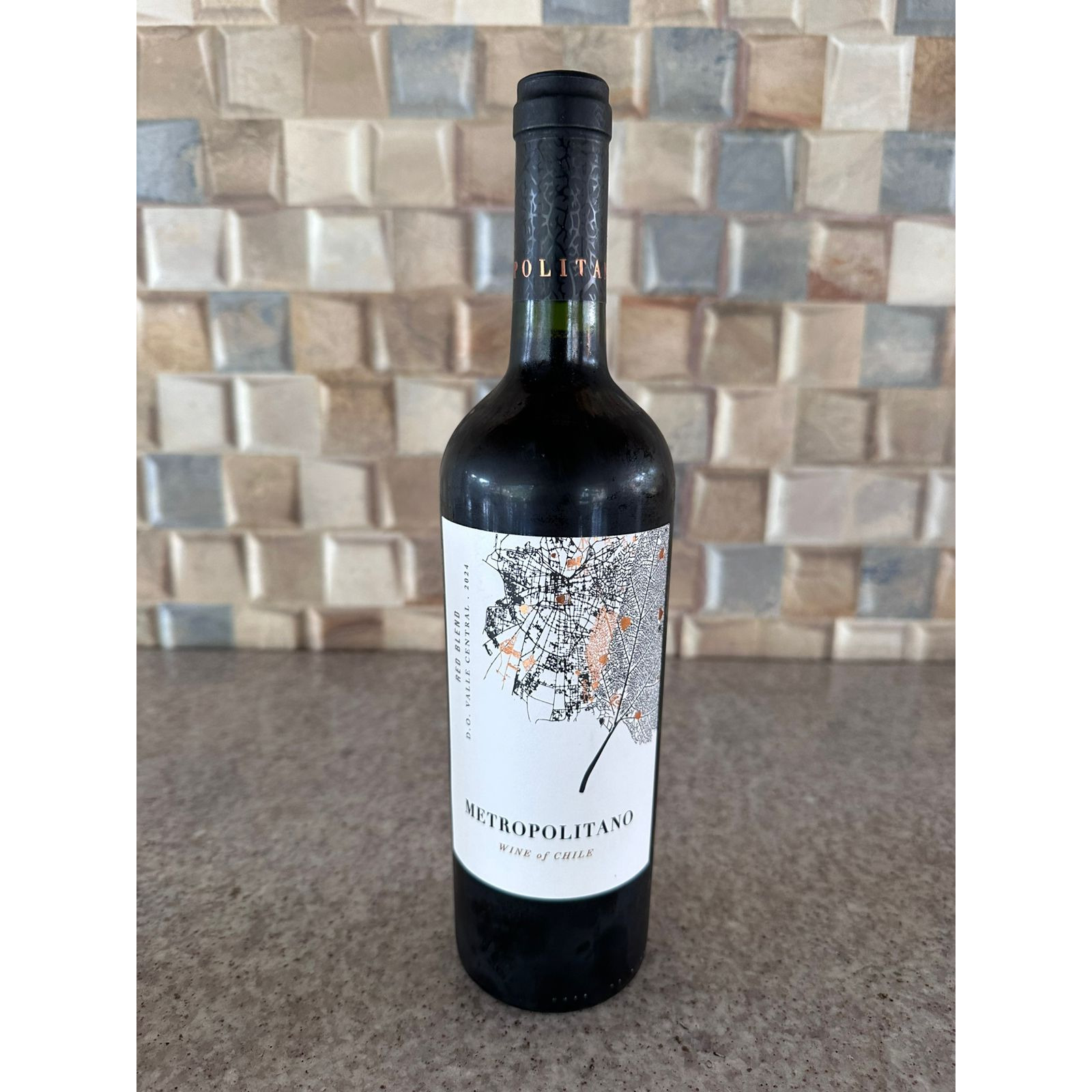 Metropolitano D.O. Valle Central Red Blend
