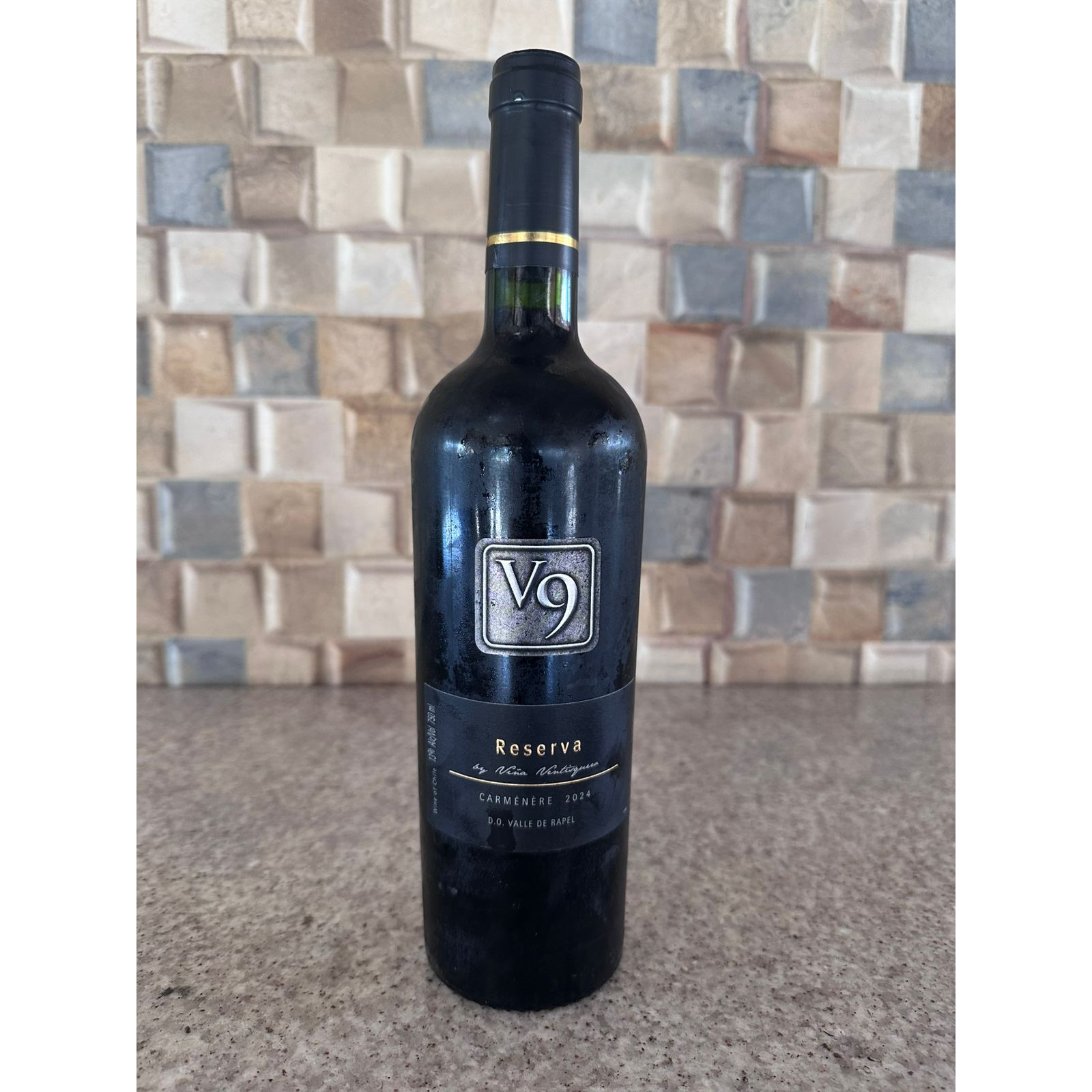 V9 Reserva Carmenere